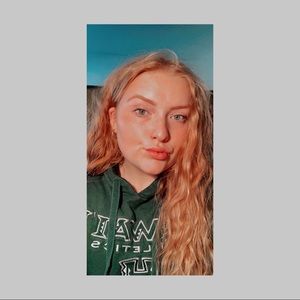 Meet your Posher, Savannah